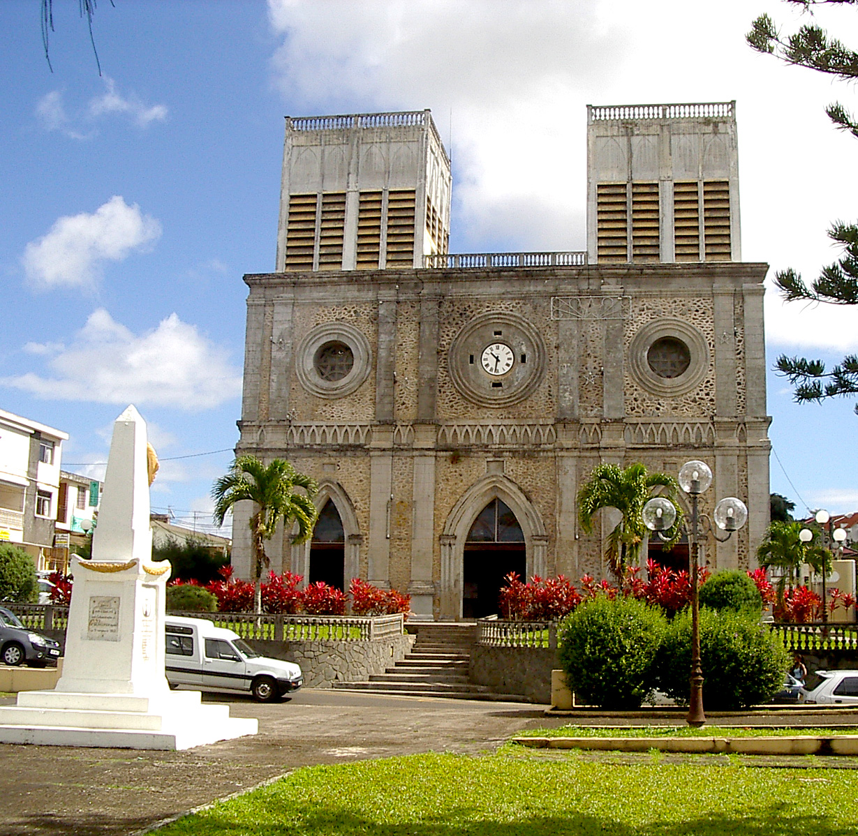 Eglise-de-Saint-Joseph-2014